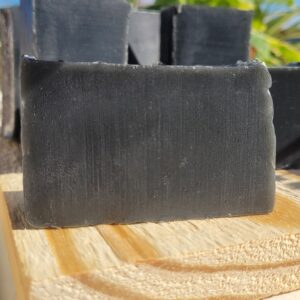 Sabonete Lama Negra: Purificação Detox com Argila Preta e Melaleuca | 120g