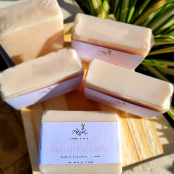 Sabonete Pele de Porcelana - 120g | Aroma & Arte